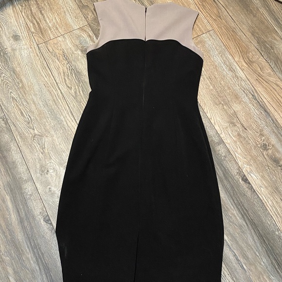 Tahari Color Block Dress - Picture 4 of 6